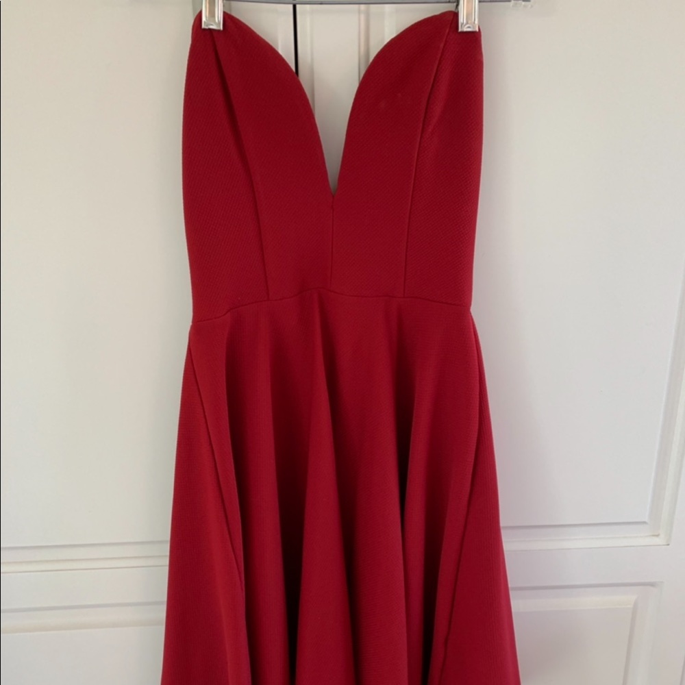 Strapless red dress